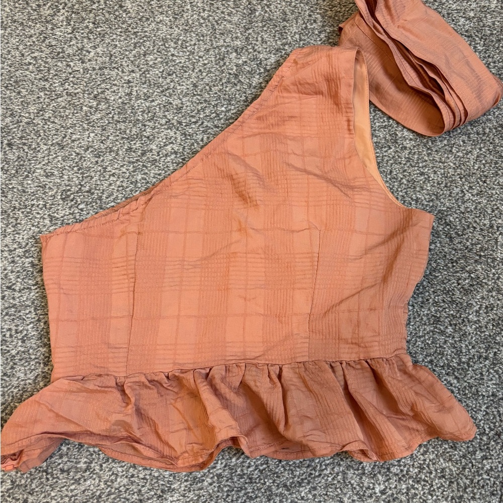 One-Shoulder Ruffled Top with Neck Scarf - Picture 3 of 4